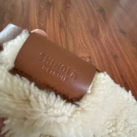 Shinola Detroit The Runwell shoulder tote shearling and natural leather oat tan - Picture 3 of 9